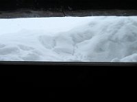 La finestra della capanna con la neve che la sovrsta  IMG 0328 - Copy